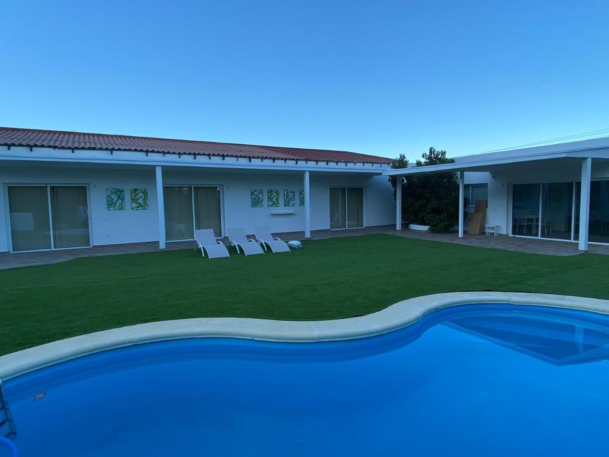 Arafo Sunset Villa ภายนอก รูปภาพ